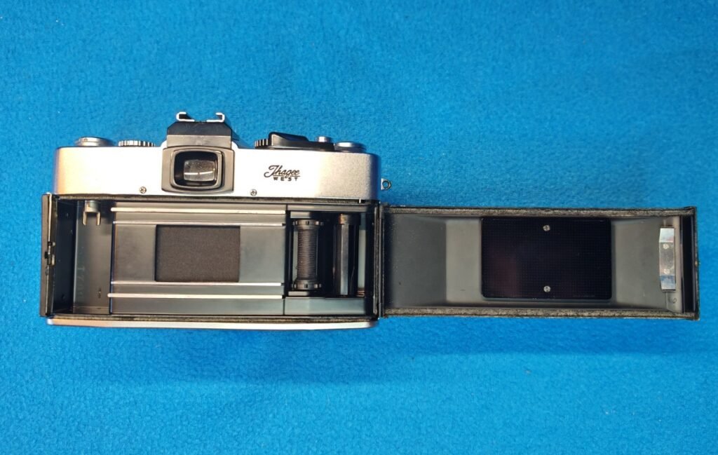 EXAKTA TL 500 (4) (Mediana)