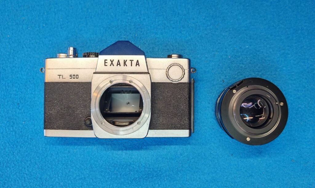 EXAKTA TL 500 (5) (Mediana)