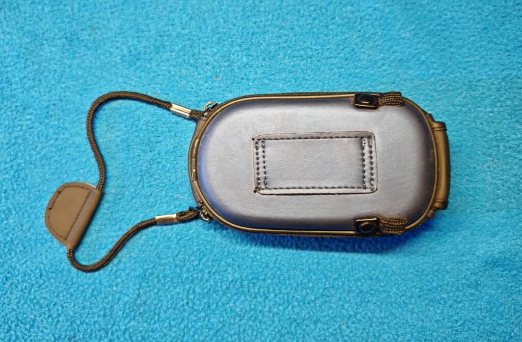 FUNDA UNIVERSAL AZUL (6) (Mediana)