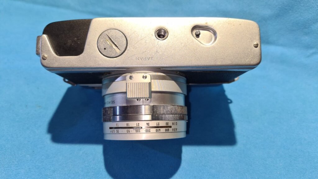 MINOLTA HI-MATIC 7 (9) (Mediana)