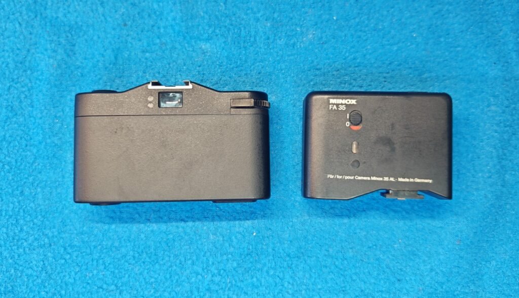 MINOX 35 EL (7) (Mediana)