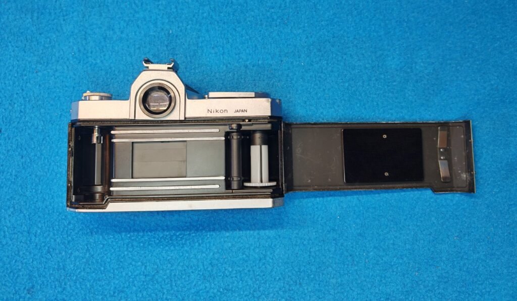 NIKKORMAT FS (6) (Mediana)