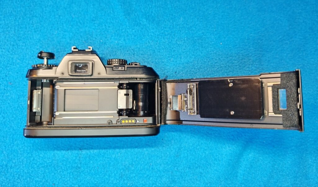 NIKON AF F-501 (2) (Mediana)