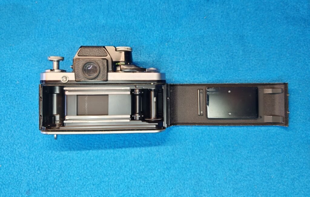 NIKON F2 PHOTOMIC DP-1 (7) (Mediana)