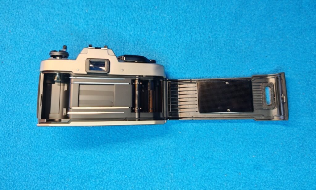 NIKON FM 10 (1) (Mediana)