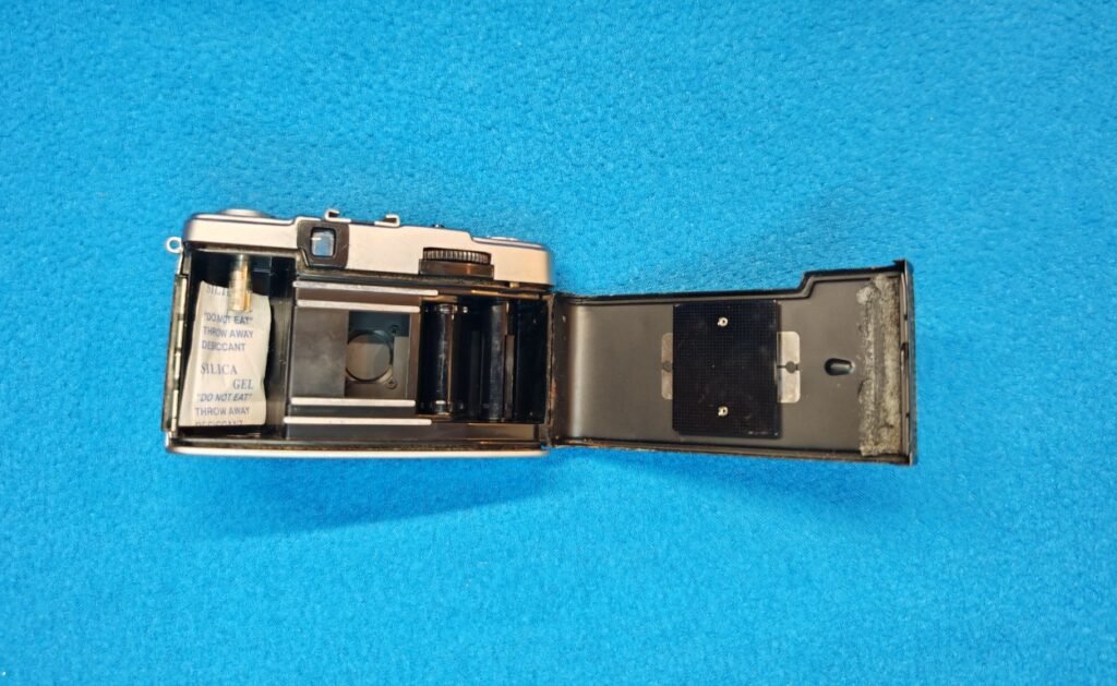 OLYMPUS EE3 (1) (Mediana)