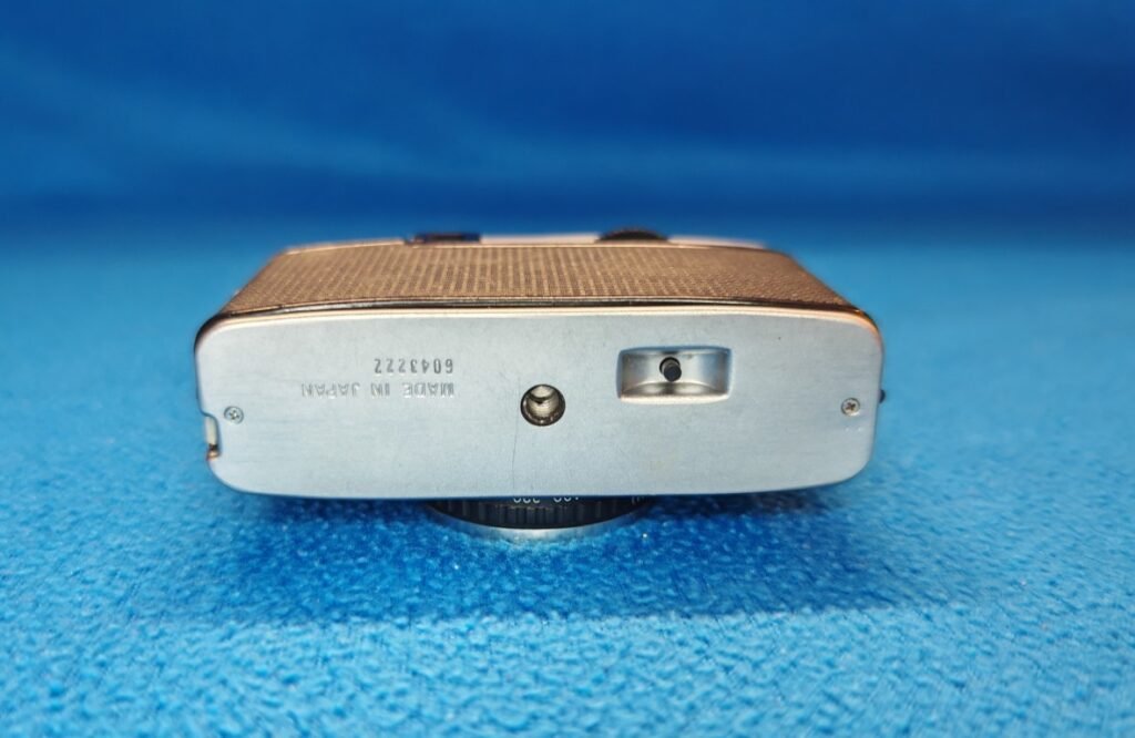 OLYMPUS EE3 (8) (Mediana)