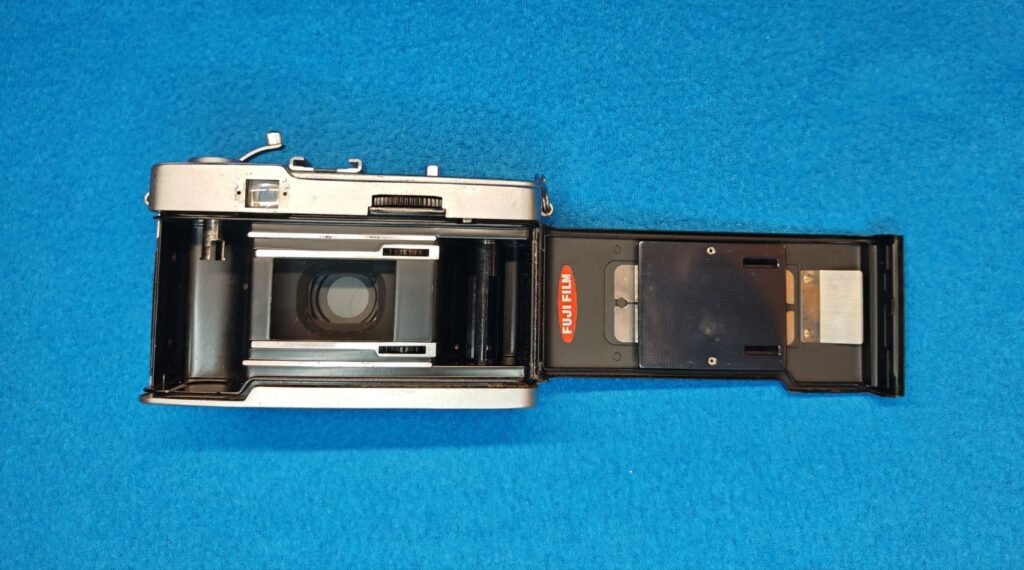 OLYMPUS TRIP 35 (2) (Mediana)