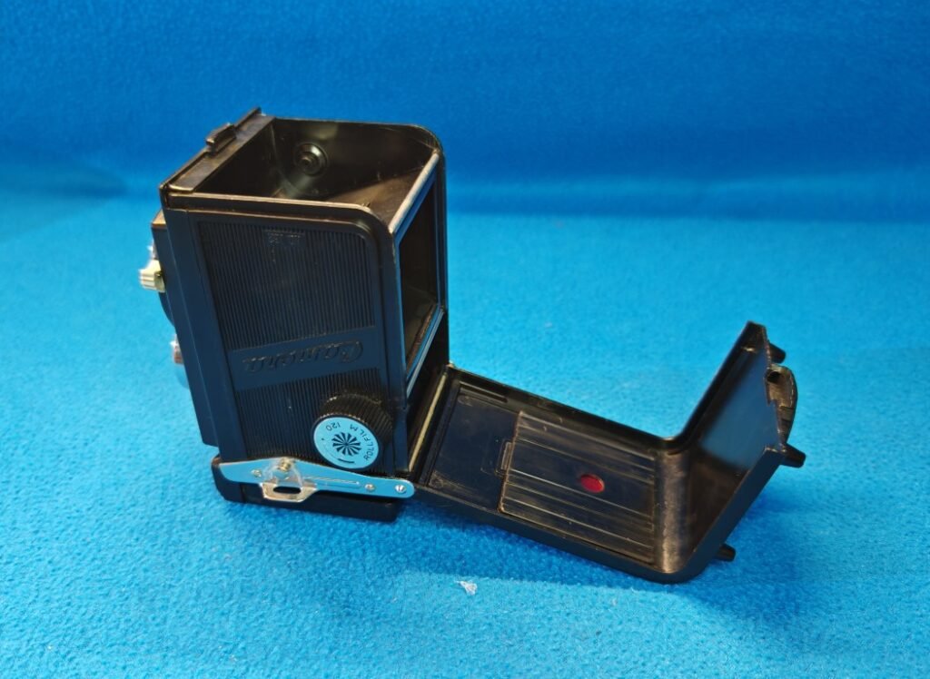TRAVELER REFLEX (4) (Mediana)