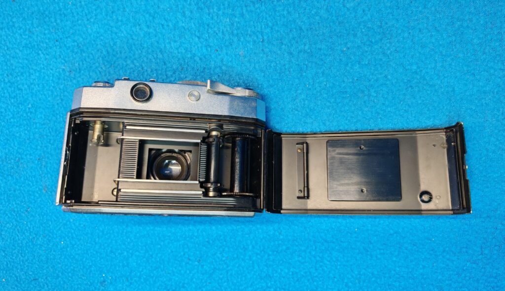 ZEISS IKON CONTINA II (1) (Mediana)