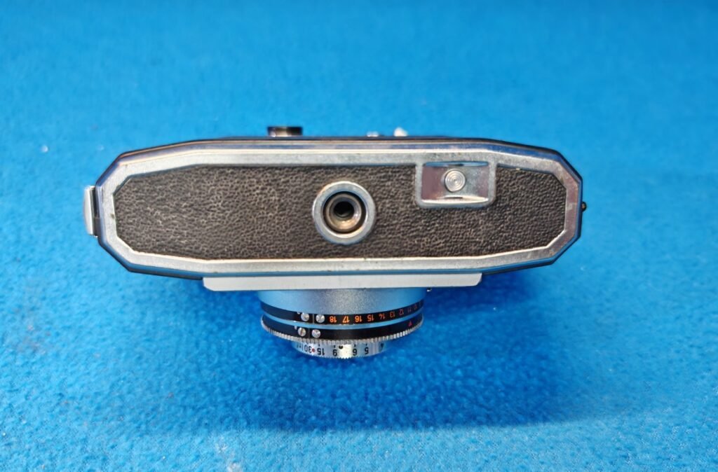ZEISS IKON CONTINA II (10) (Mediana)