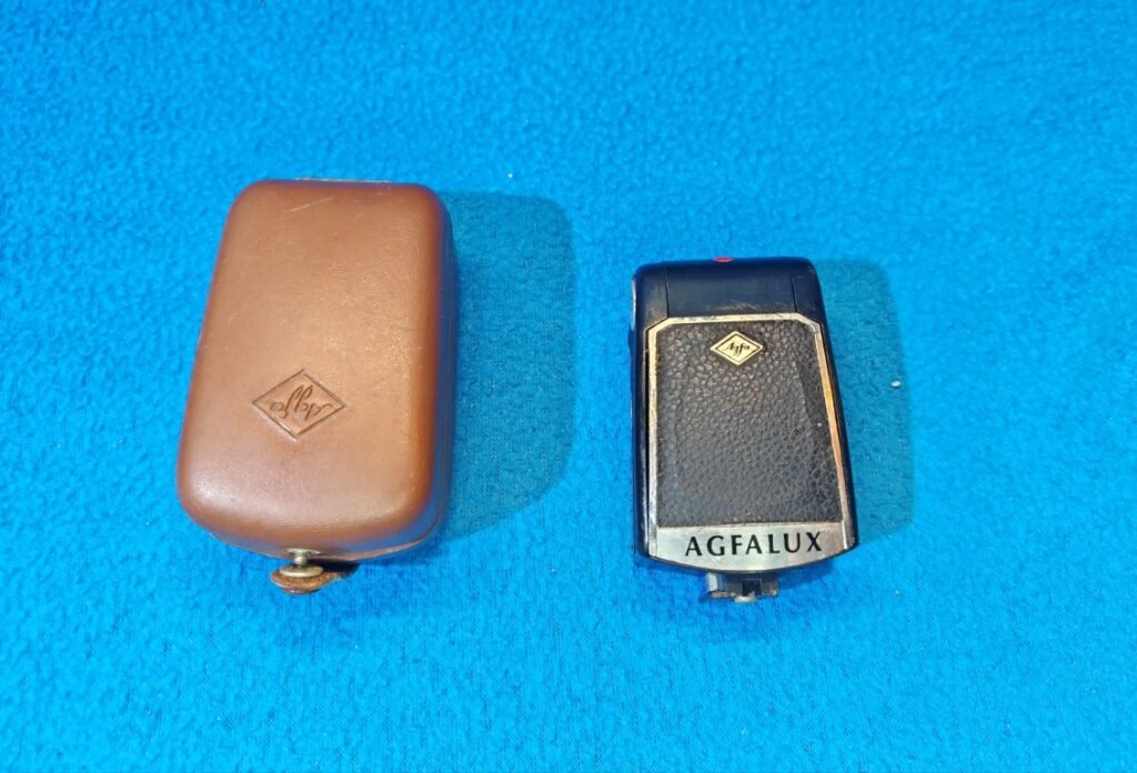 AGFA LUX Flash (1) (Mediana)