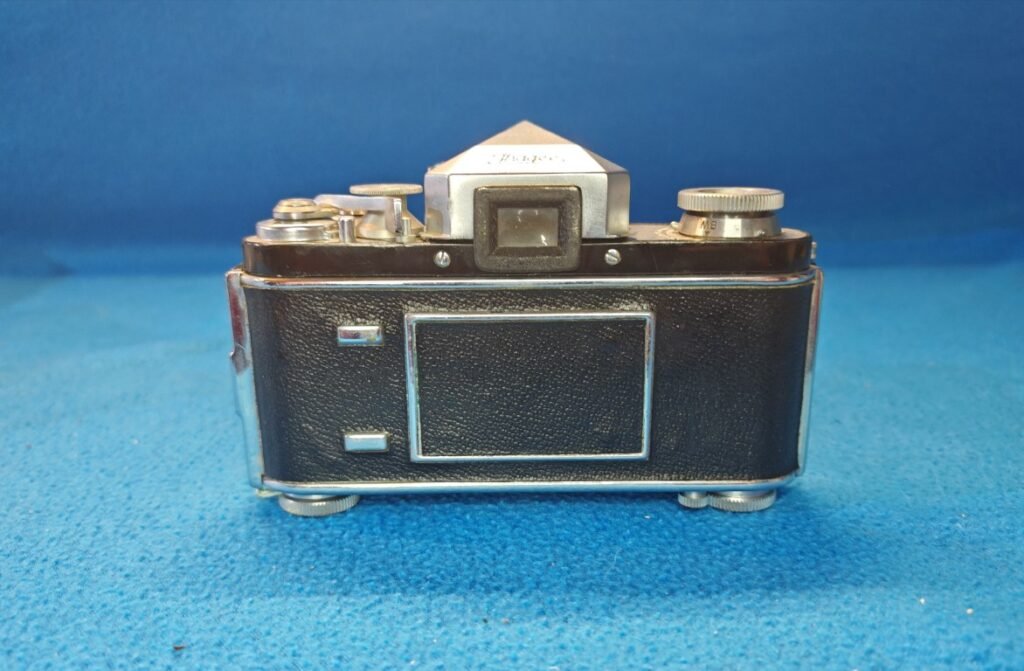 EXAKTA VAREX VX (3) (Mediana)