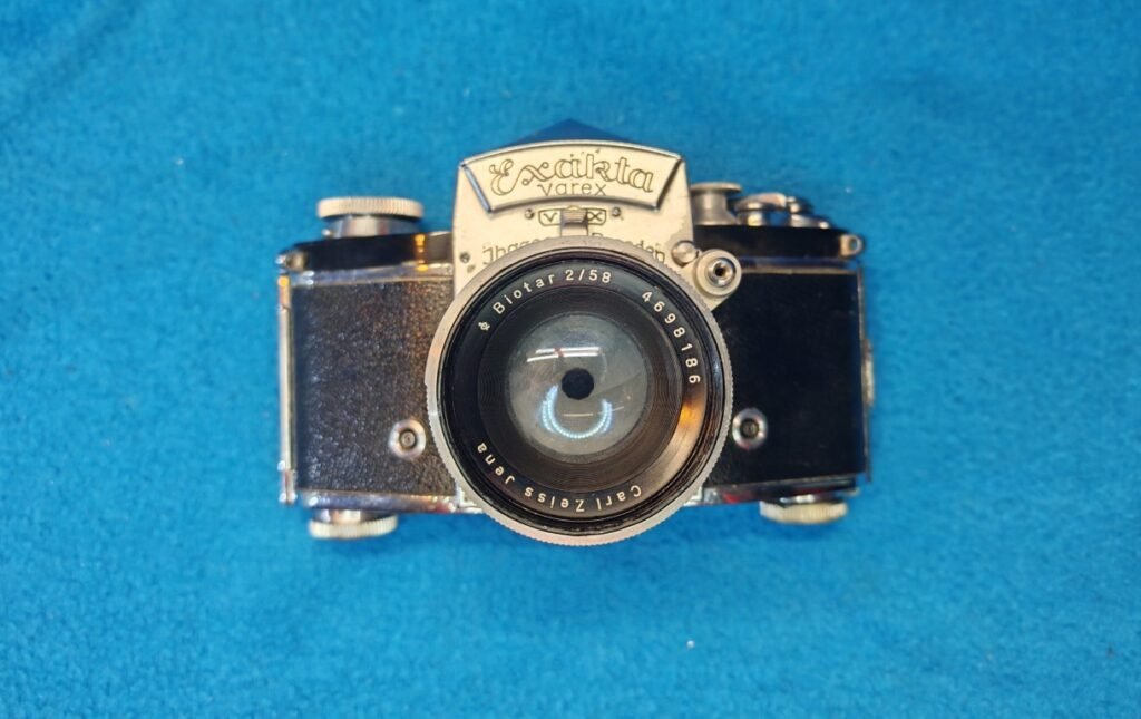 EXAKTA VAREX VX (5) (Mediana)