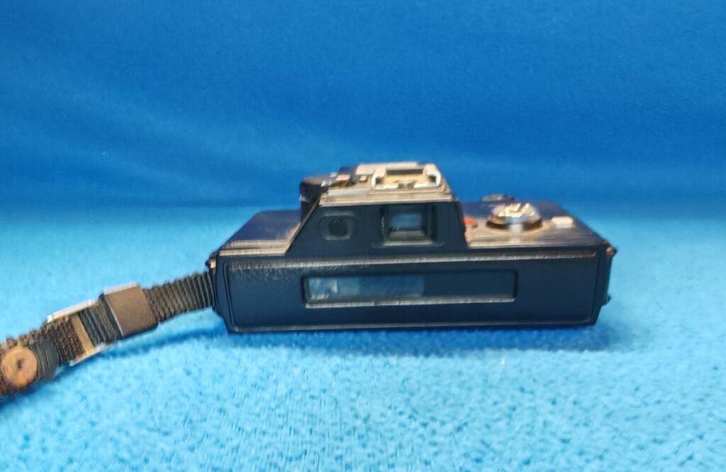 MINOLTA 110 ZOOM (3) (Mediana)