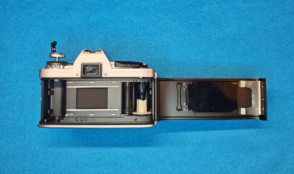 MINOLTA X300 (5) (Mediana)
