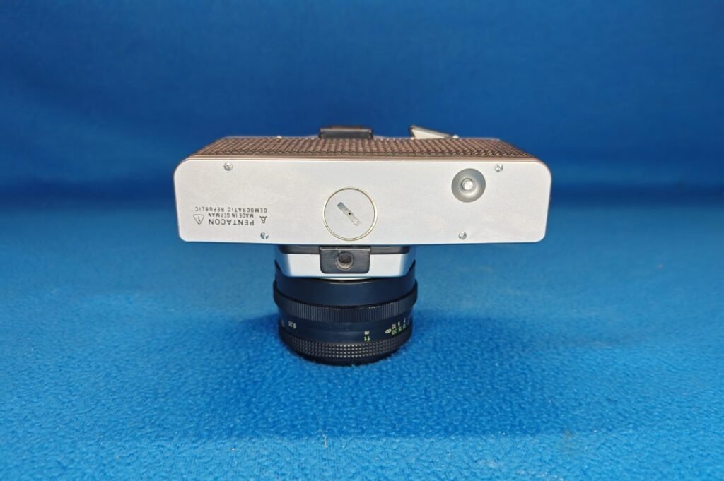 PRAKTICA Super TL 1000 (6) (Mediana)