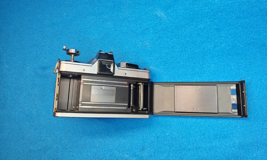 PRAKTICA Super TL 1000 (8) (Mediana)