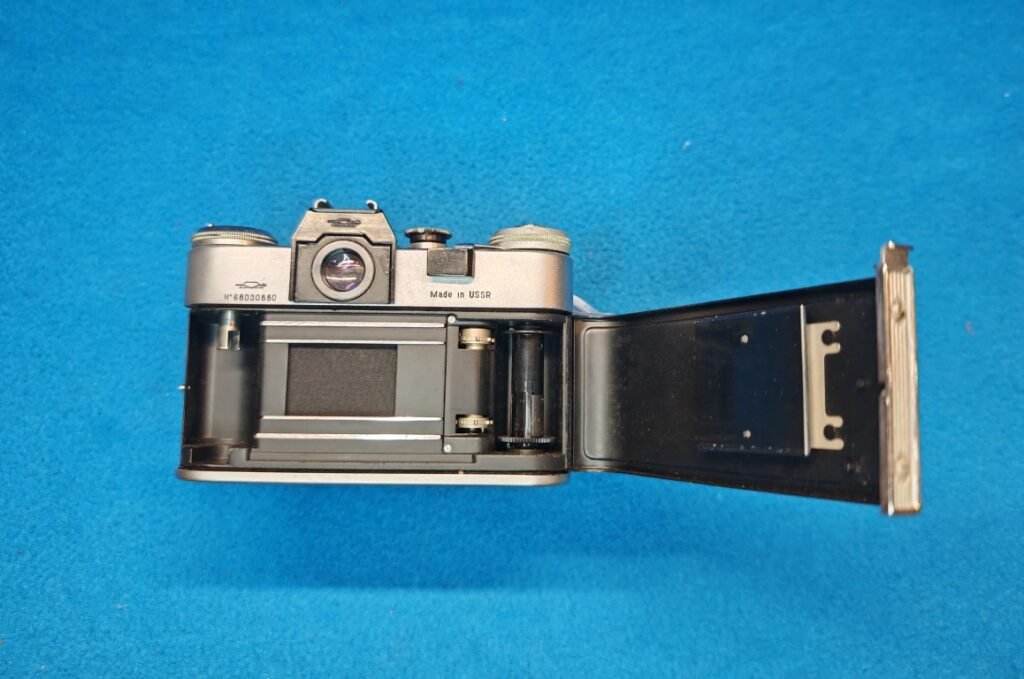 ZENIT E Revue Flex (6) (Mediana)